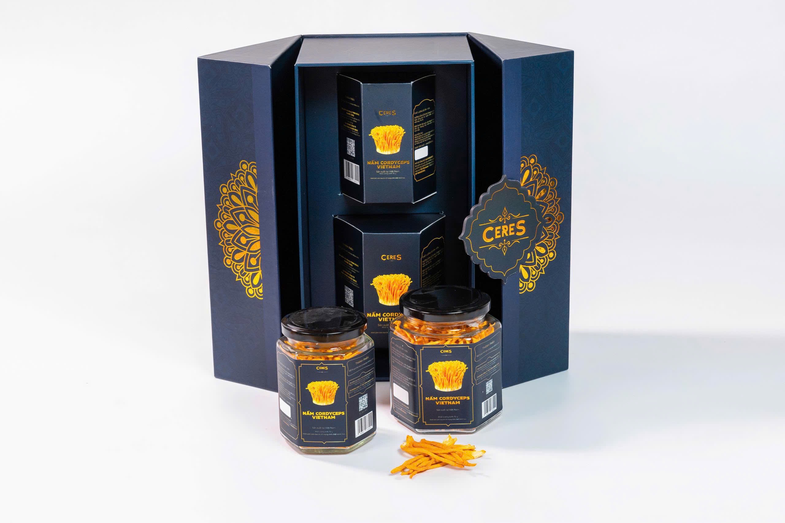 NẤM SẤY CORDYCEPS VIETNAM (Hộp quà tặng)